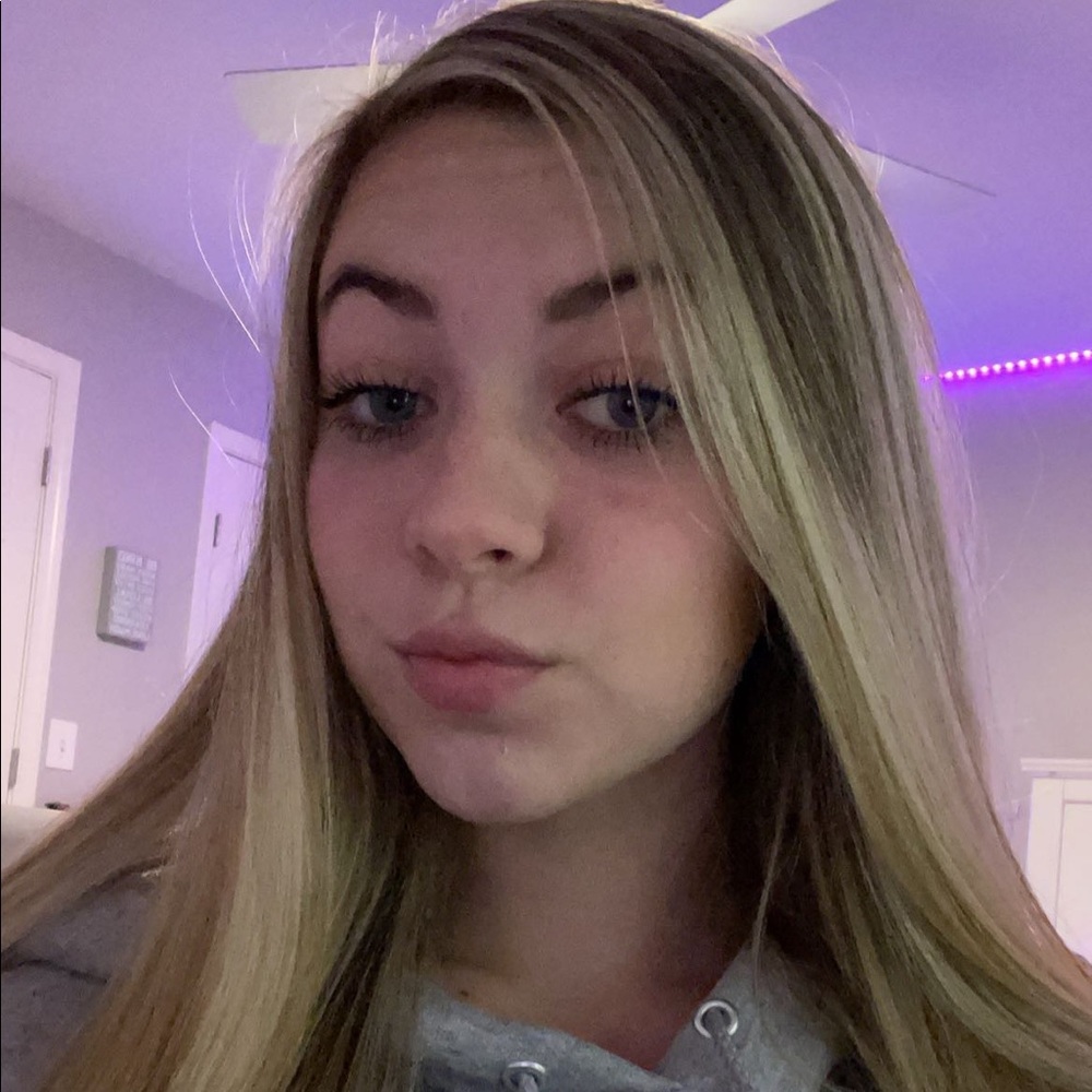 Meet your Posher, Sophie